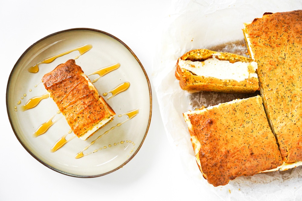 Морковный пирог с творогом в духовке