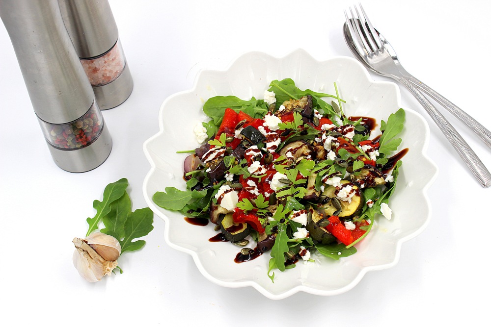 Салат из запеченных овощей с фетой