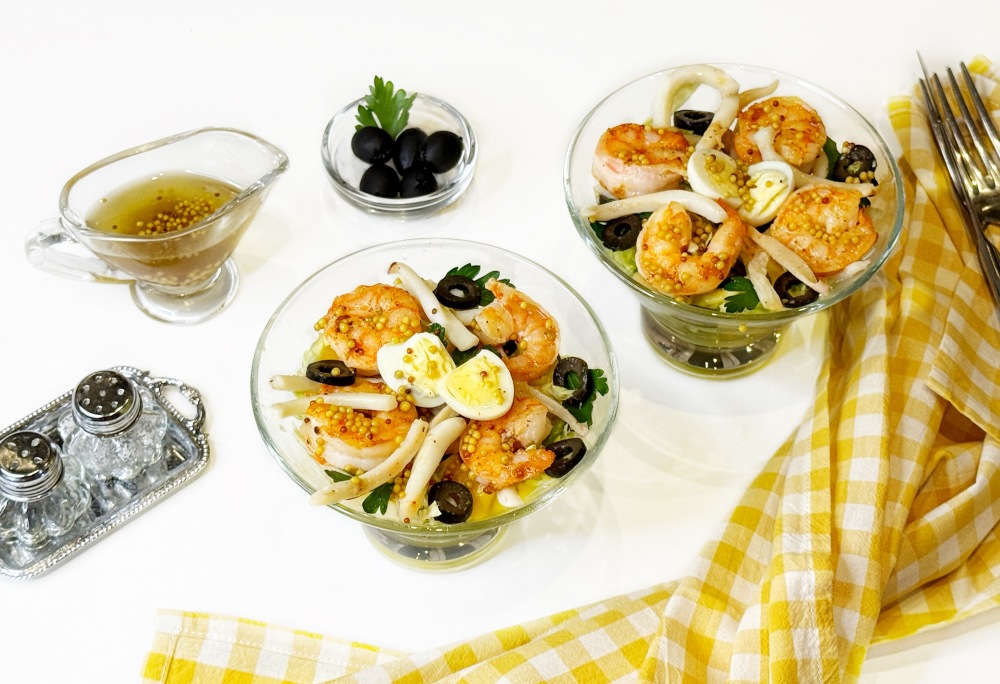 Салат с креветками и кальмарами самый вкусный