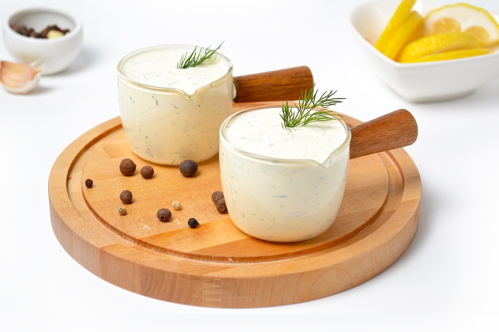 Чесночный соус: простой домашний рецепт