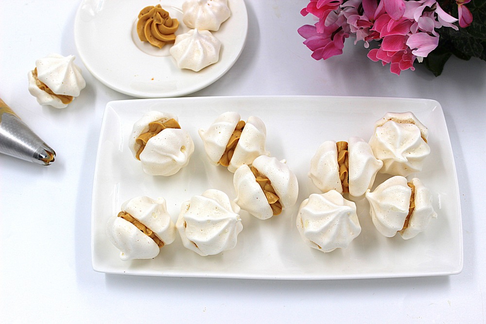 Домашнее безе с вареной сгущенкой