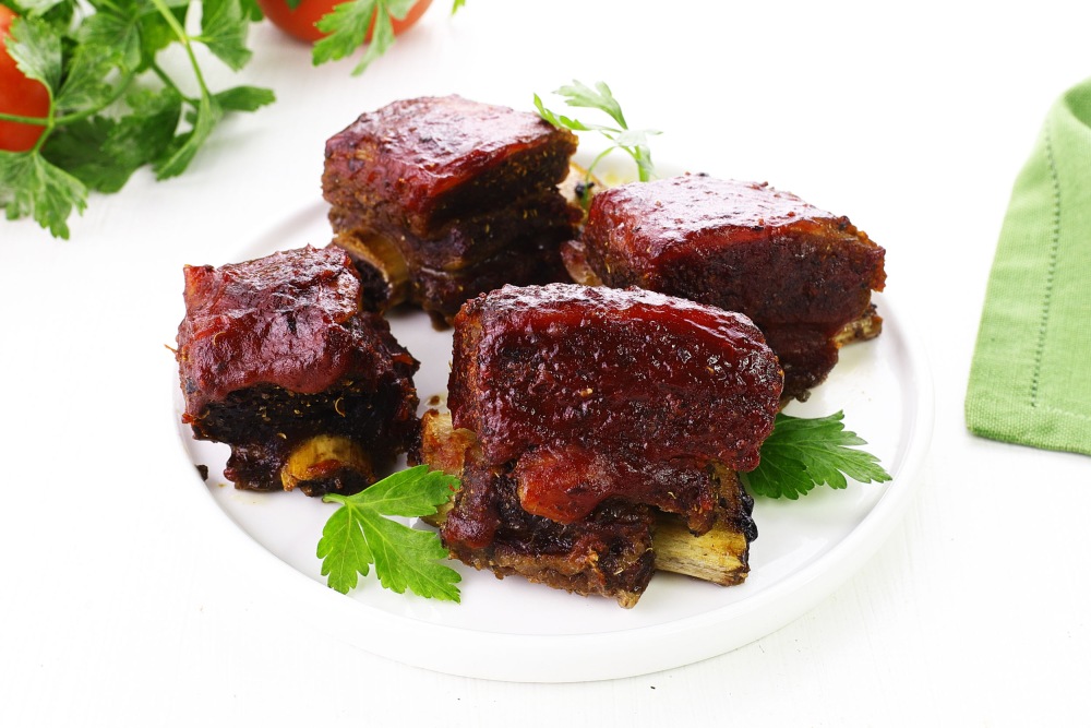 Как вкусно приготовить говяжьи ребрышки в духовке