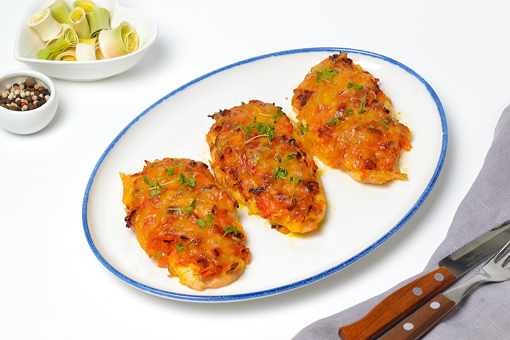 Куриные отбивные под шубой в духовке