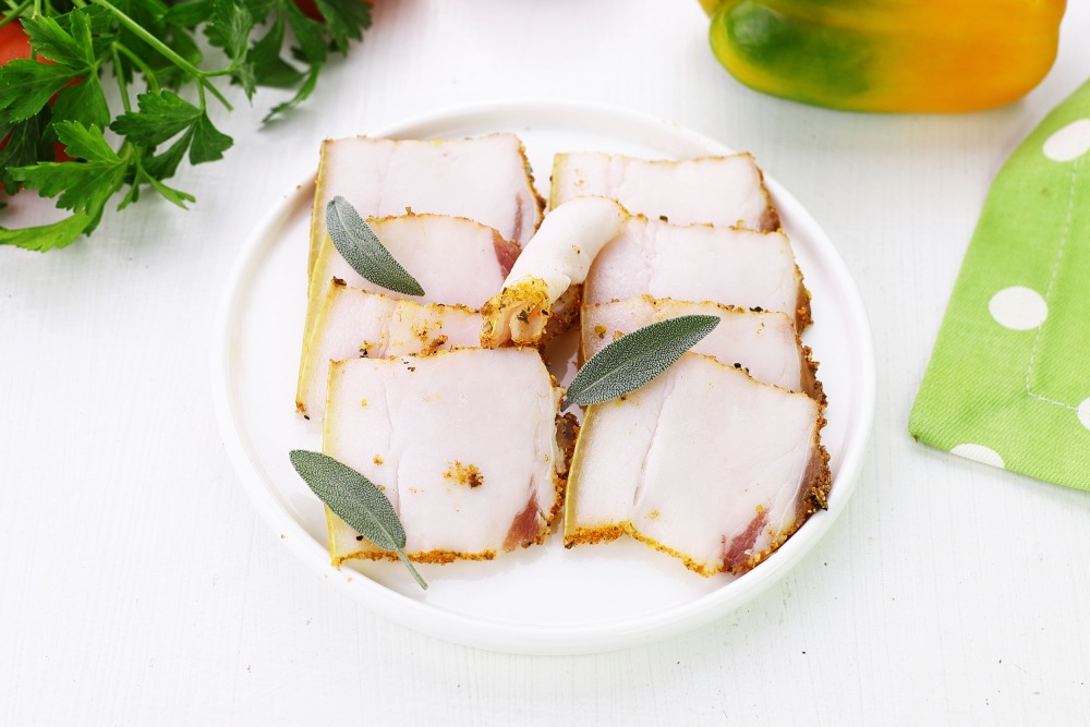 Рецепт домашнего сала с чесноком