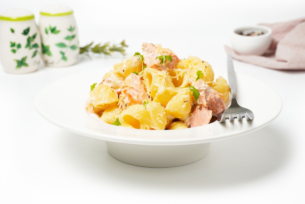 Паста с лососем в сливочном соусе