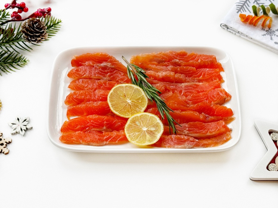 Малосольная форель с цитрусами на праздничный стол