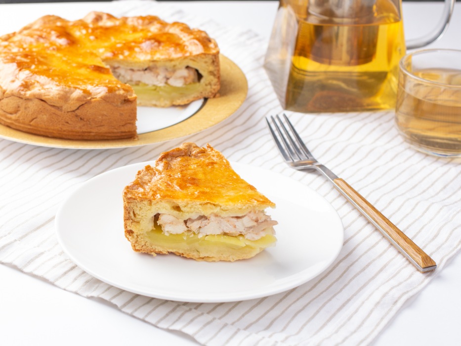 Мясной пирог с картошкой в духовке