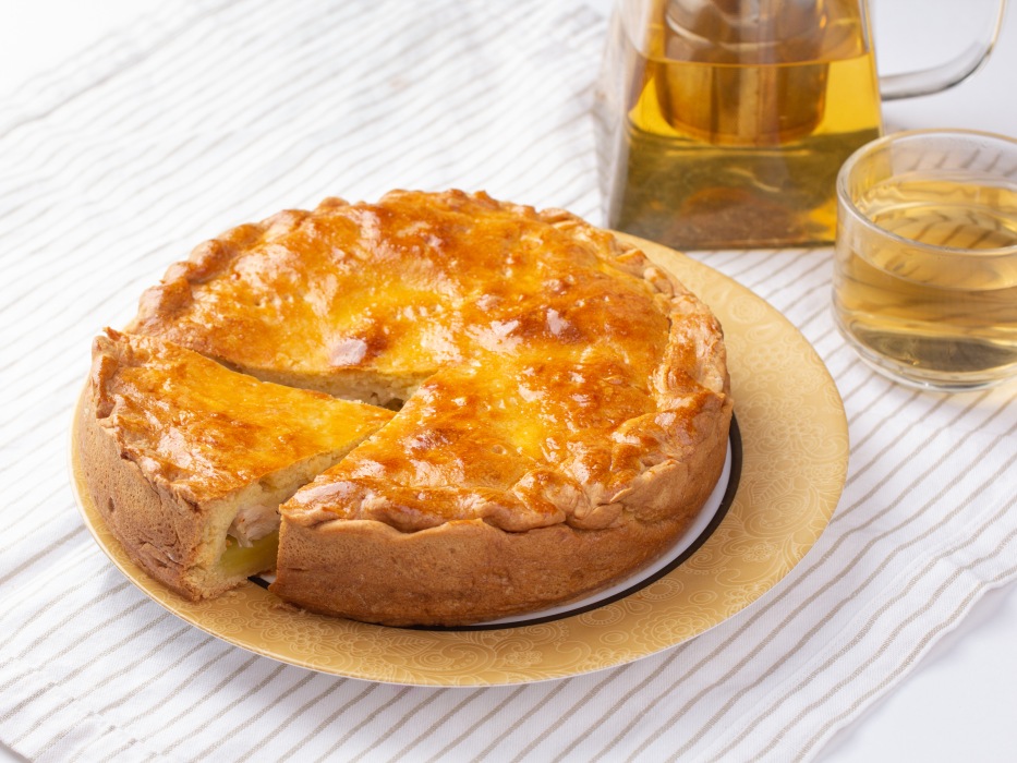 Мясной пирог с картошкой в духовке