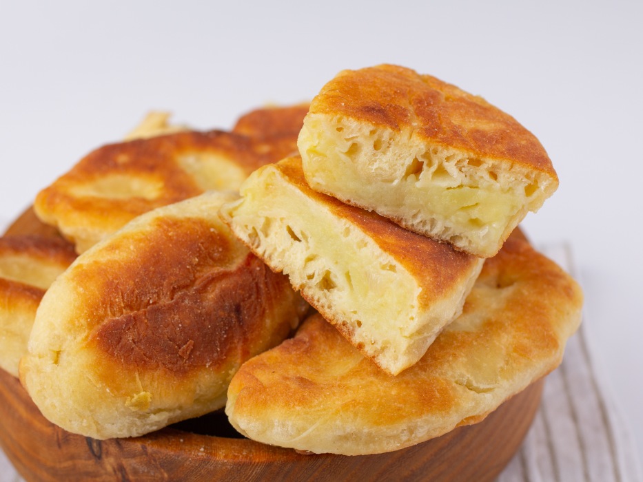 Пирожки с картошкой жареные на кефире