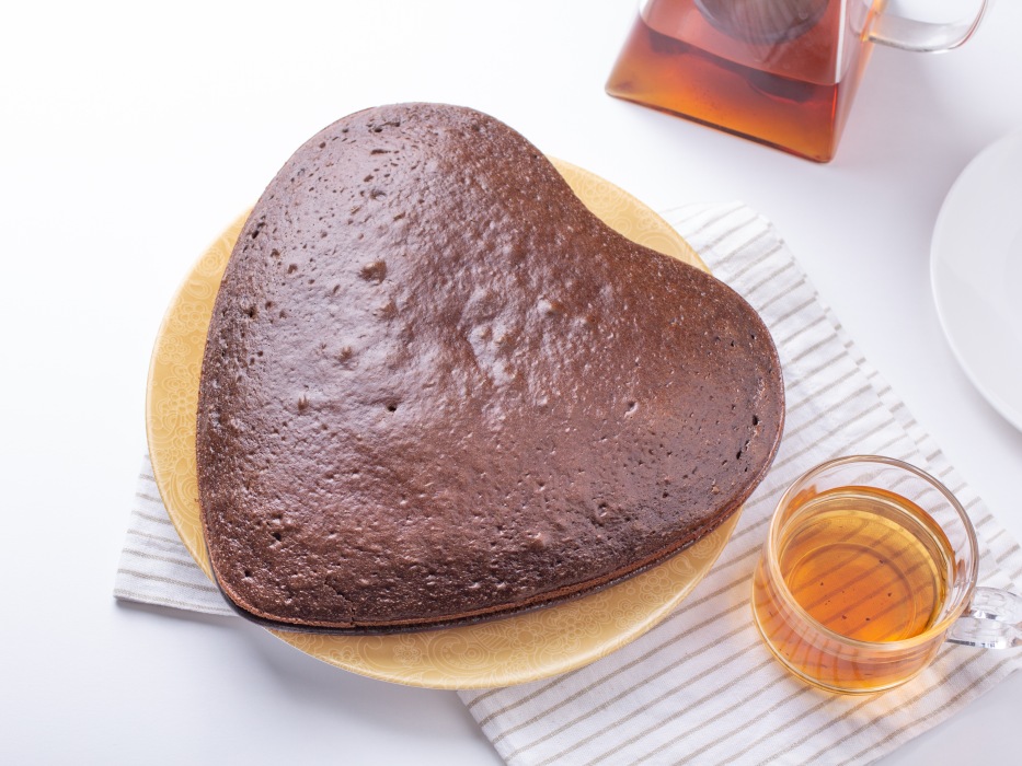 Вкусный шоколадный пирог с какао в духовке