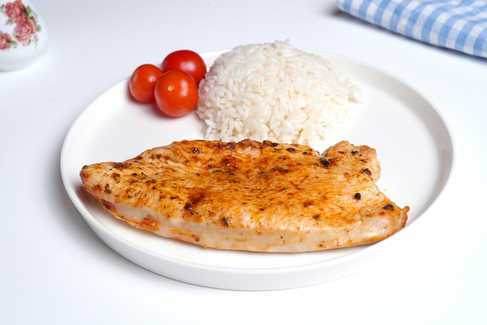 Сочный стейк из индейки в аэрогриле