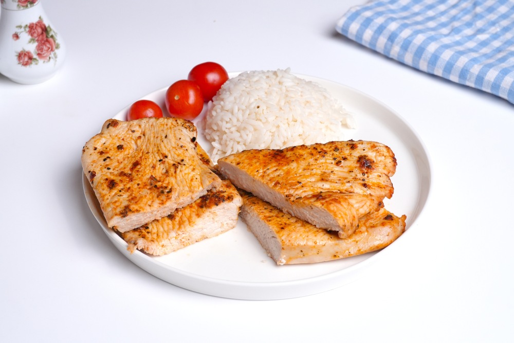 Сочный стейк из индейки в аэрогриле