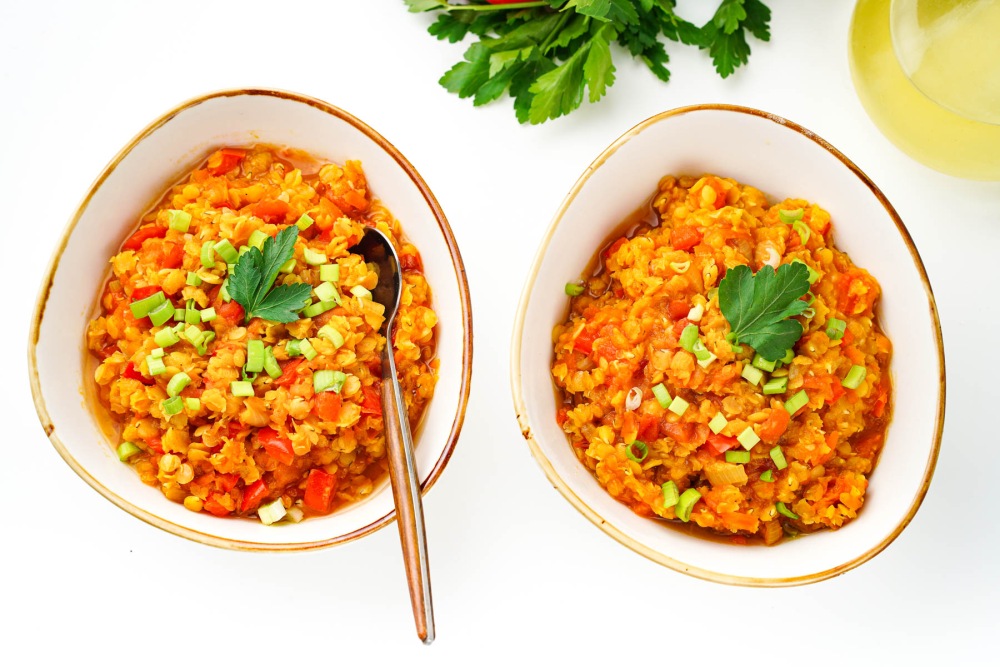 Чечевица с овощами: рецепт на сковороде