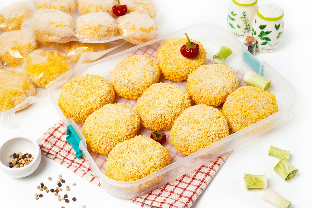 Заготовки впрок: котлеты из индейки в панировке