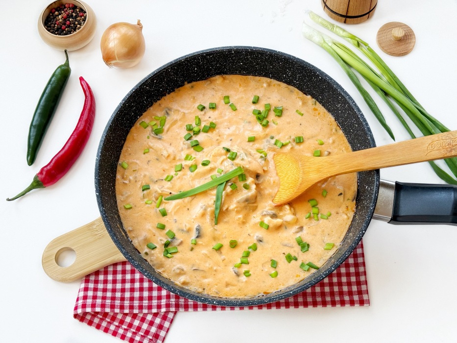 Бефстроганов из курицы рецепт классический