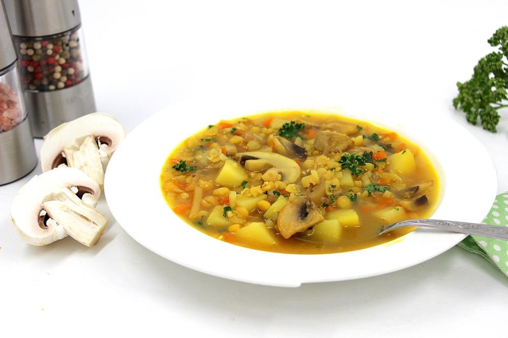 Гороховый суп с картошкой и грибами постный