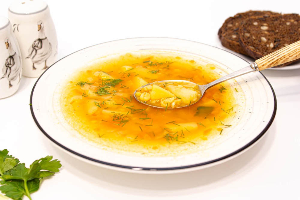 Постный горохово-чечевичный суп