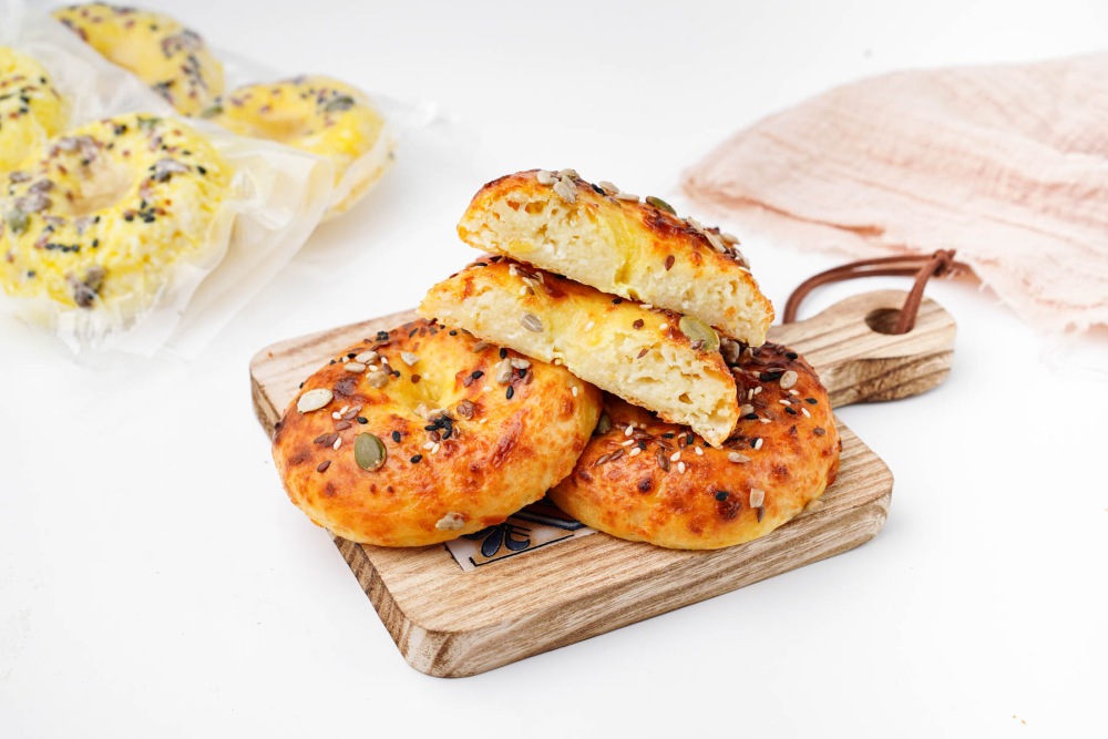 Творожные бейглы: заготовка из творога