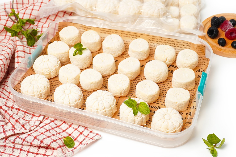 Мини-сырники: заготовка из творога