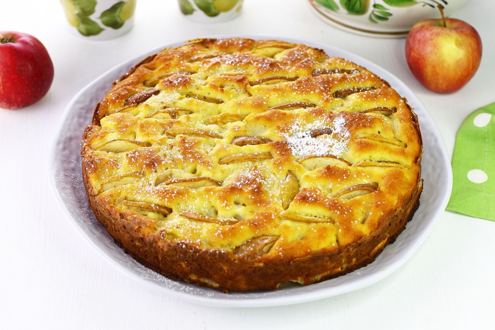 ПП шарлотка с яблоками и творогом